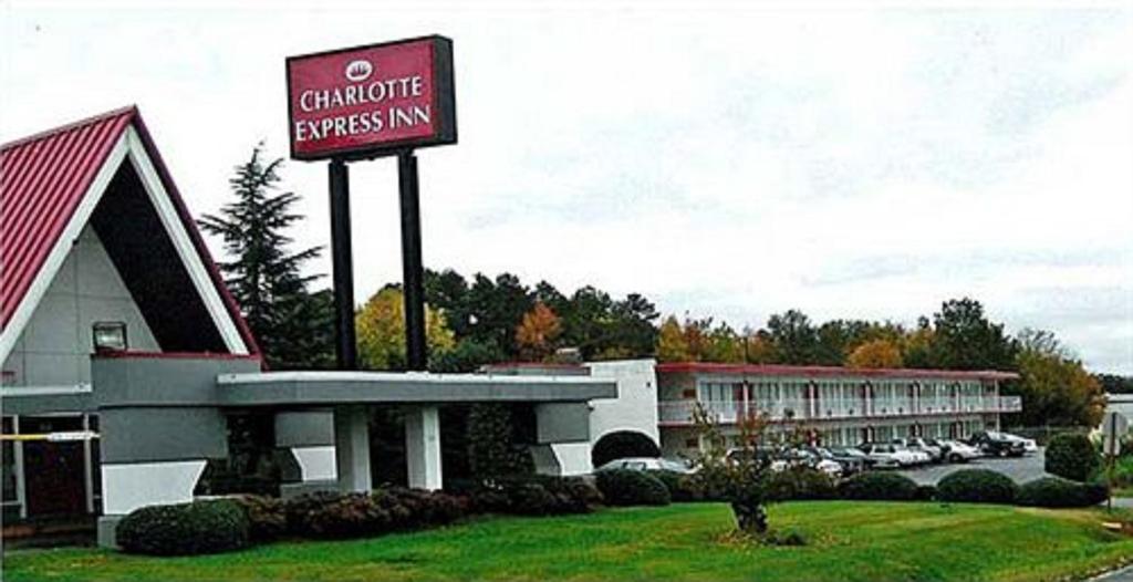 Charlotte Express Inn Exterior foto